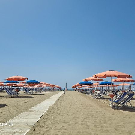 Chalet La Dolce Vita Viareggio Buitenkant foto