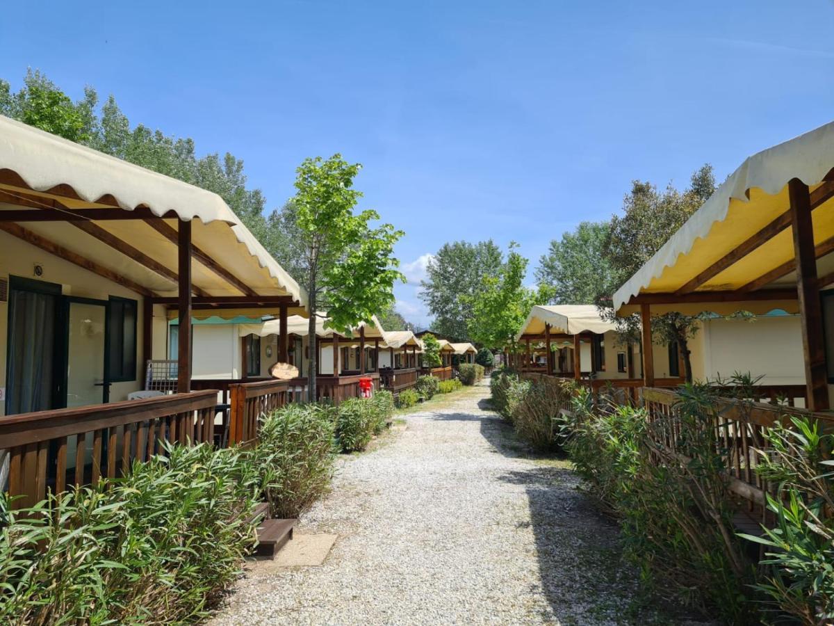 Chalet La Dolce Vita Viareggio Buitenkant foto